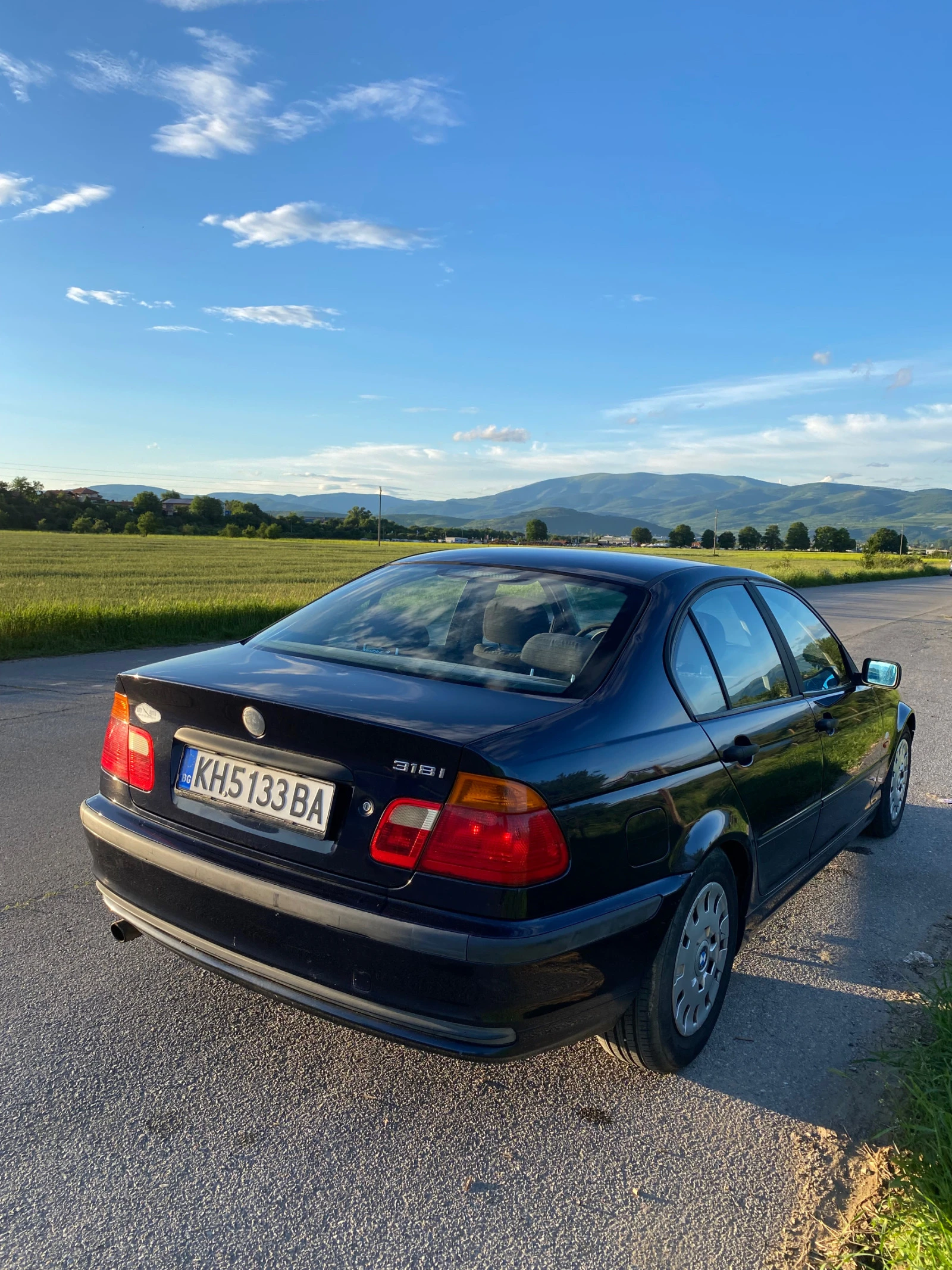 BMW 318 1.9 i - изображение 8