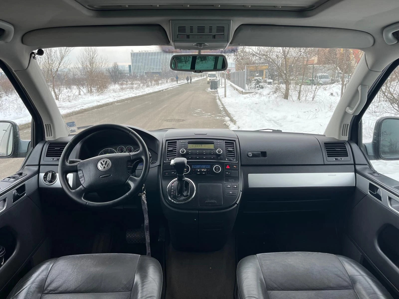 VW Multivan Highline - изображение 6
