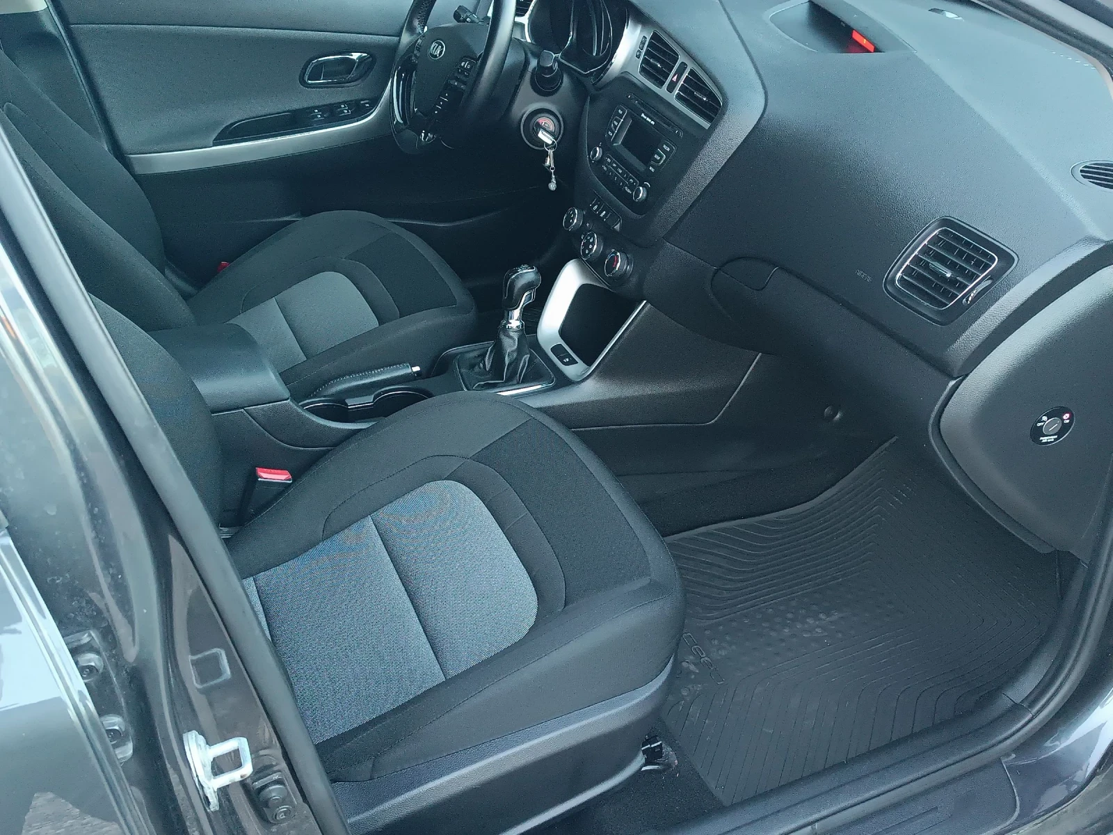 Kia Ceed 1.6 GDI | Mobile.bg   12