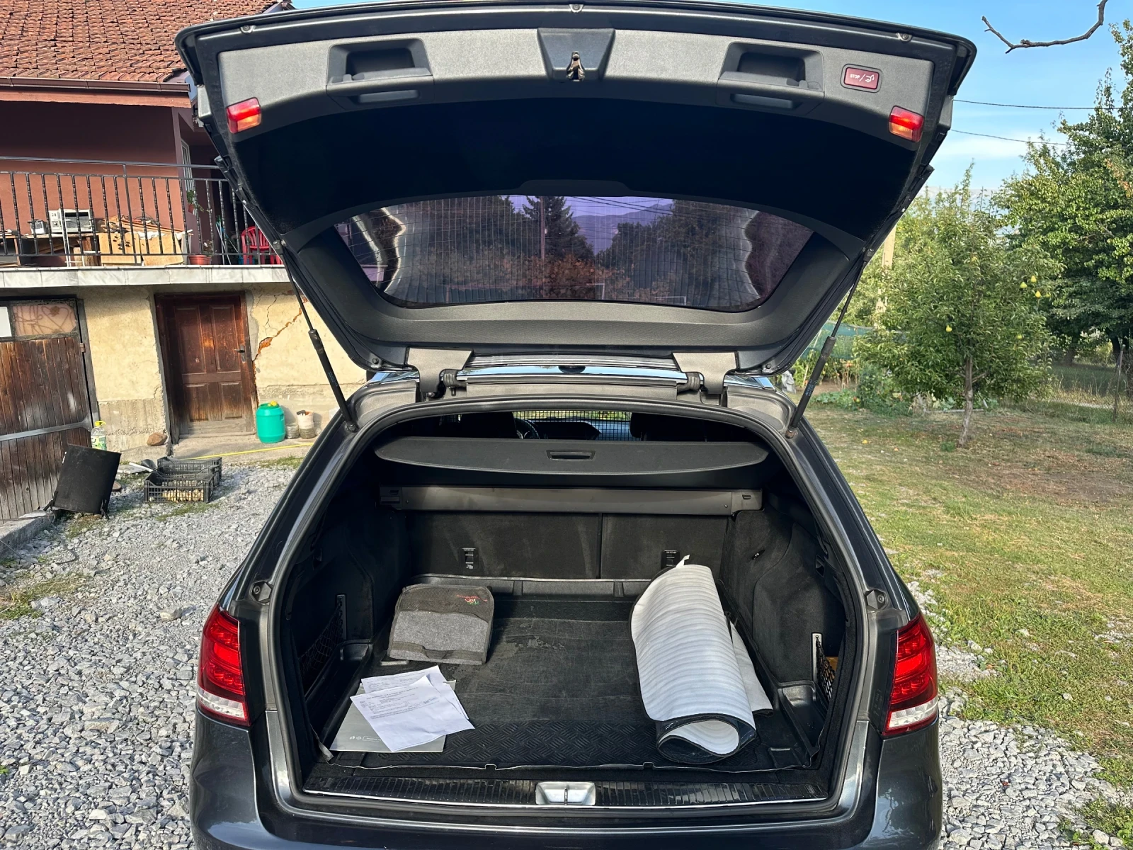 Mercedes-Benz E 220 2, 2CDI | Mobile.bg — изображение 10