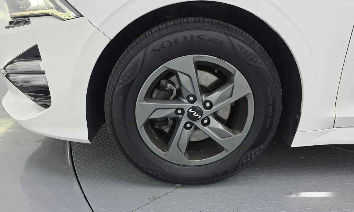 Kia K5 2.0 LPI Strandard * -   *  | Mobile.bg   4