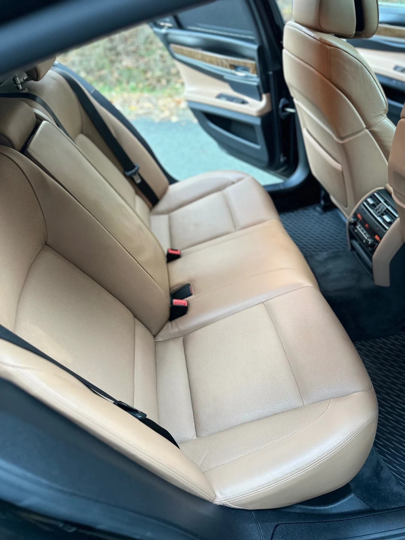 BMW 740 | Mobile.bg   9