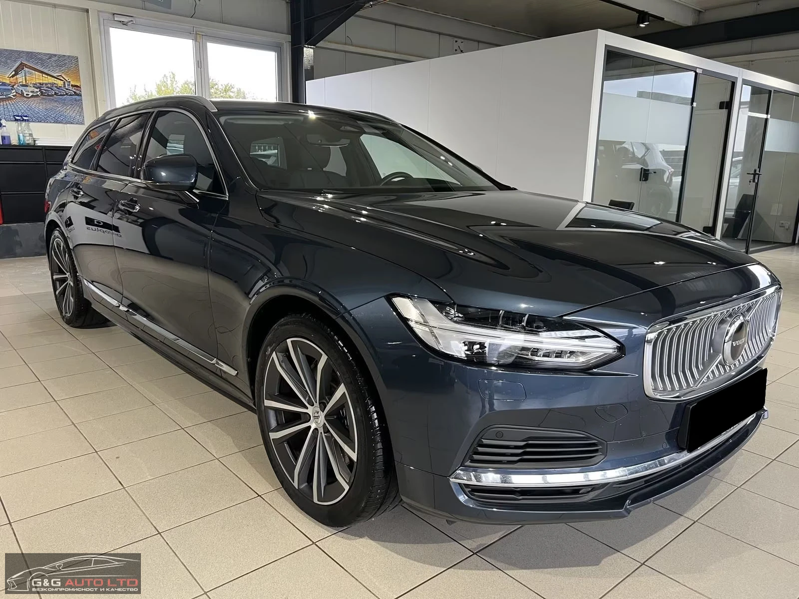 Volvo V90 PHEV/341HP/INSCRIPTION/PANO/HUD/CAM/H&K/MEMO/600g - изображение 4