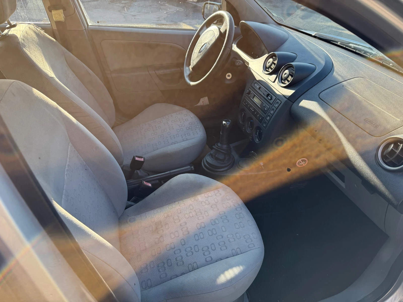 Ford Fiesta  - изображение 5