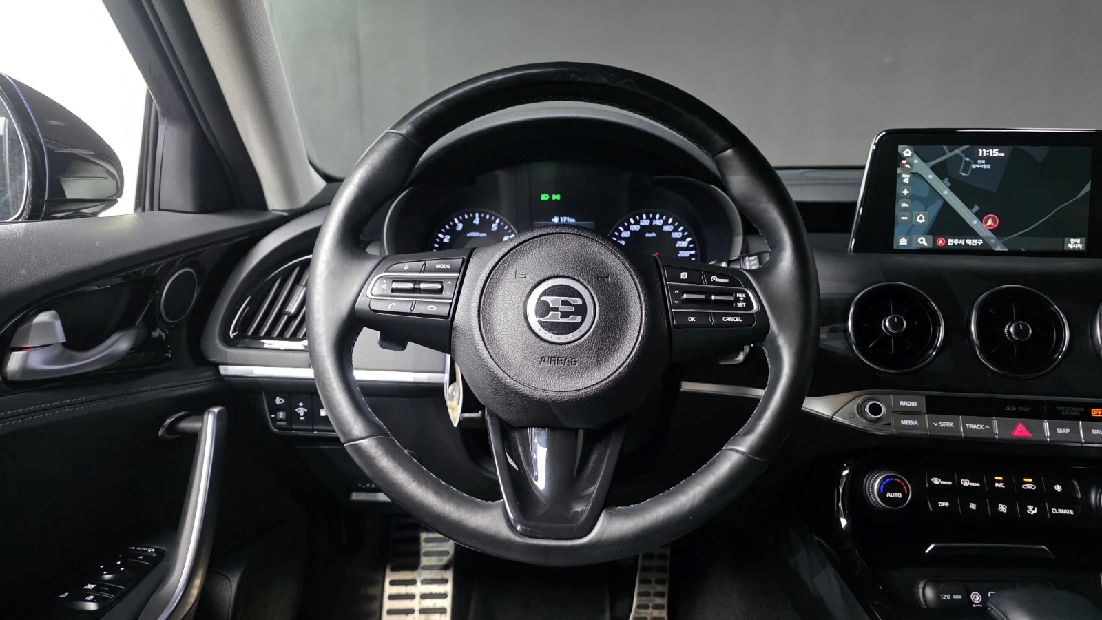 Kia Stinger 2.0T 2WD PRIME autogeorge.com | Mobile.bg � ����������� 13