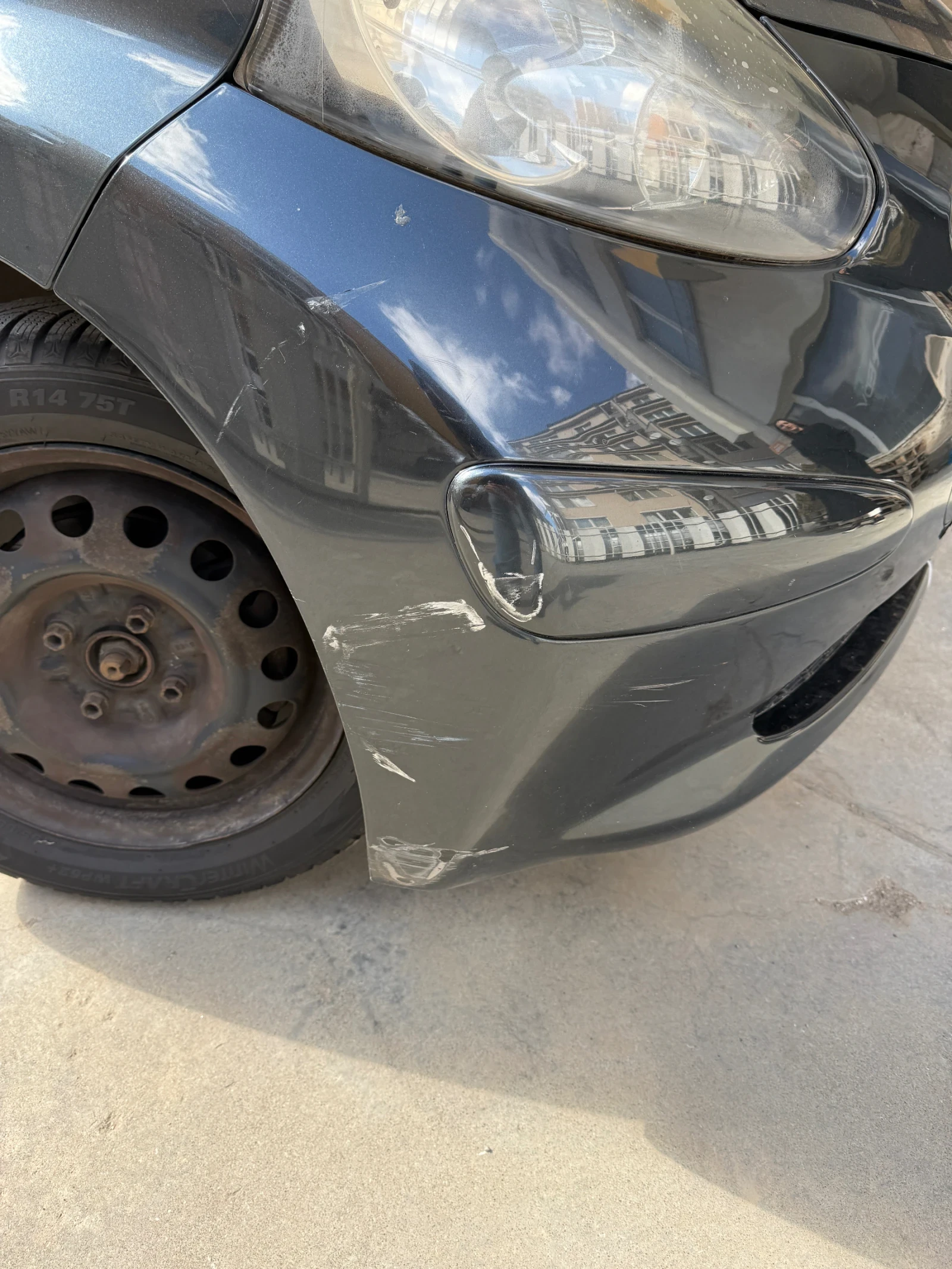 Toyota Aygo 1.0, снимка 8 - Автомобили и джипове - 53623652