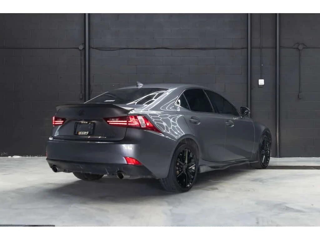 Lexus IS * 4dr Sdn AWD * CARFAX * ЦЕНА ДО БГ - изображение 8