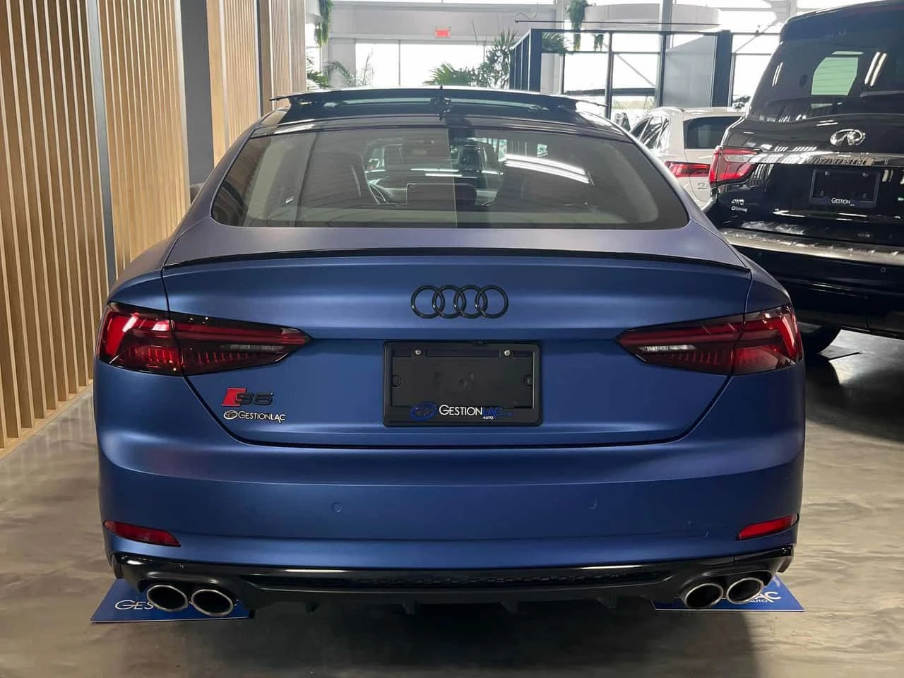 Audi S5 * Technik * ФОЛИРАНА * 360 * ПОДГРЕВ * ПАМЕТ, снимка 4 - Автомобили и джипове - 54209100