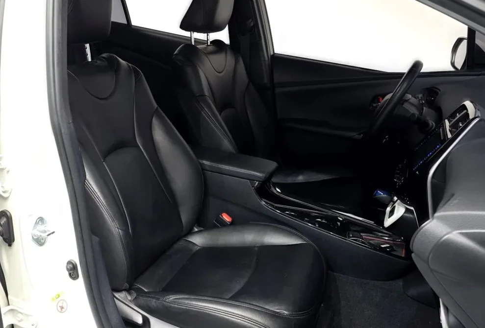 Toyota Prius 1.8 Hybrid | Mobile.bg � ����������� 4