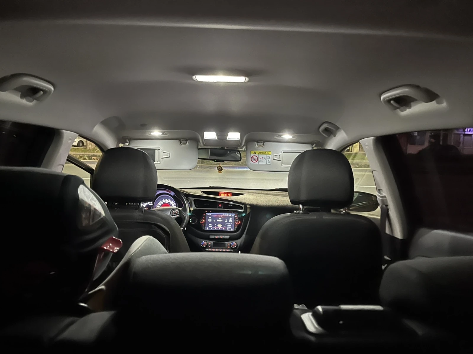 Kia Ceed, снимка 5 - Автомобили и джипове - 55162167
