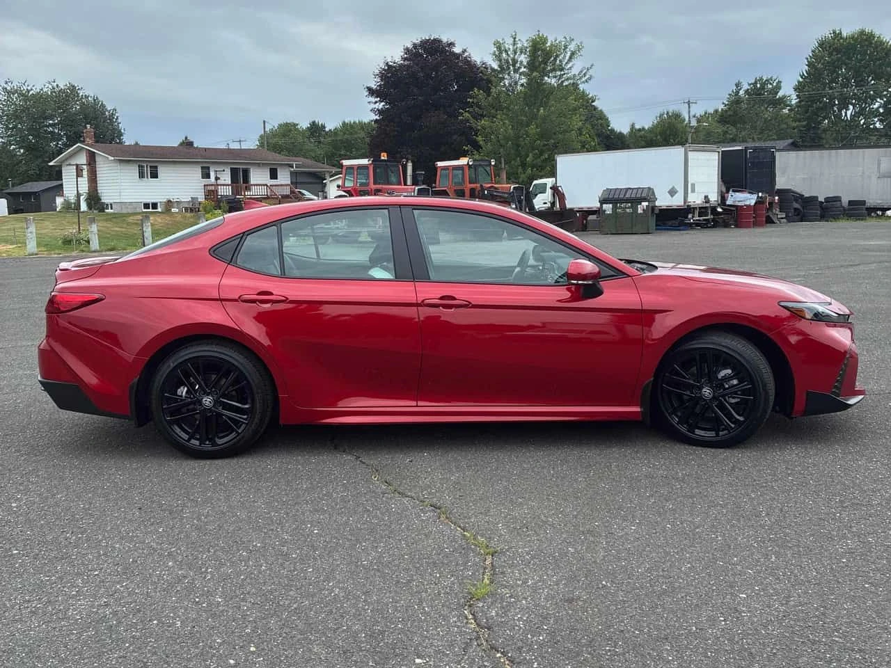 Toyota Camry * SE CVT * CARFAX * БЕЗ ПЪРВОНАЧАЛНА ВНОСКА, снимка 3 - Автомобили и джипове - 55269220