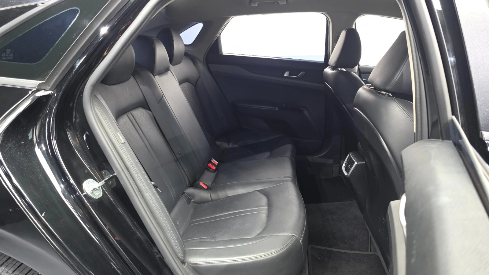 Kia K5 Trendy, снимка 13 - Автомобили и джипове - 55434372