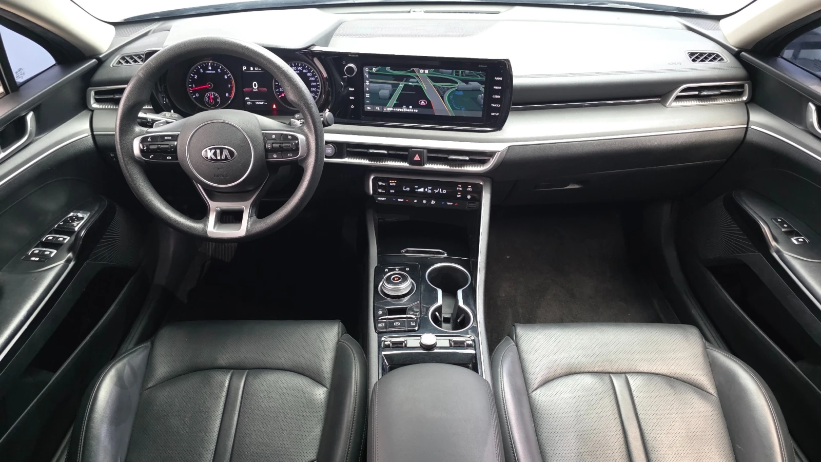 Kia K5 Trendy, снимка 8 - Автомобили и джипове - 55434372
