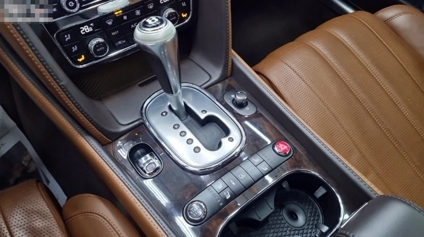 Bentley Flying Spur Flying Spur 6.0, снимка 9 - Автомобили и джипове - 55591626