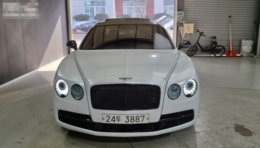 Bentley Flying Spur Flying Spur 6.0, снимка 3 - Автомобили и джипове - 55591626