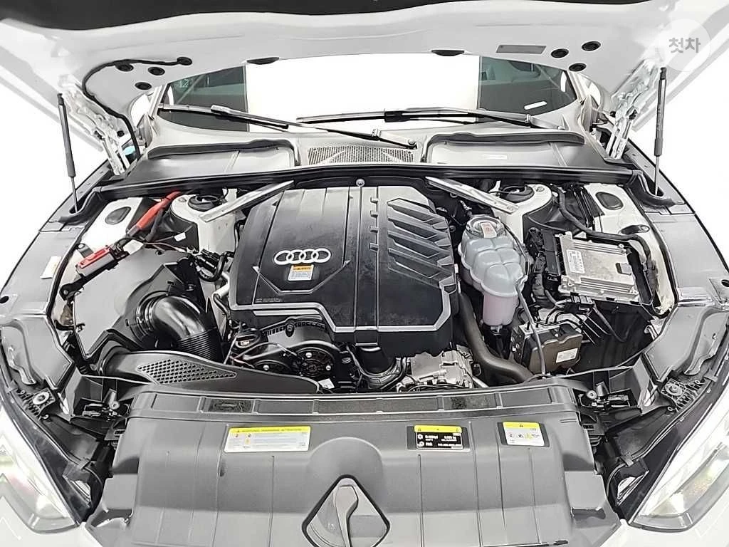 Audi A5 QUATTRO S LINE TECHNIK HEAD UP FULL, снимка 5 - Автомобили и джипове - 55777656