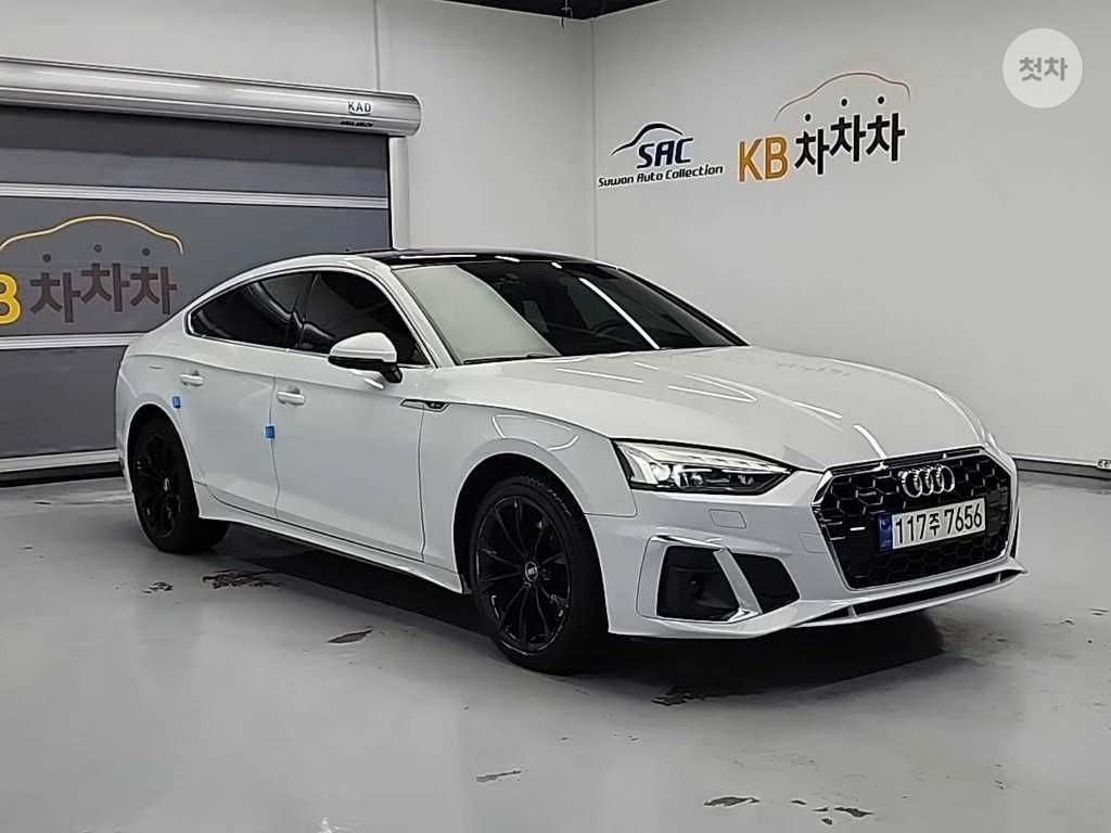 Audi A5 QUATTRO S LINE TECHNIK HEAD UP FULL, снимка 3 - Автомобили и джипове - 55777656