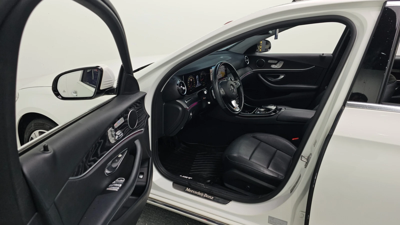 Mercedes-Benz E 300 2.0 Turbo 9G-Tronic | Mobile.bg � ����������� 8