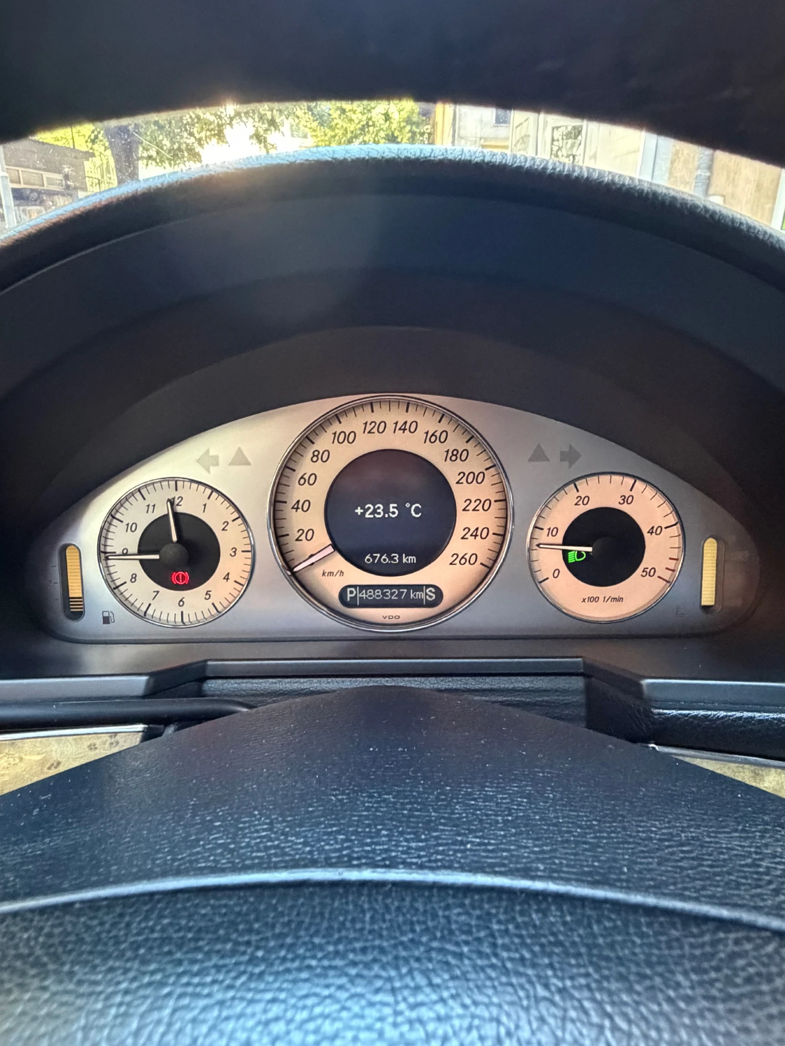 Mercedes-Benz E 280 S211, снимка 12 - Автомобили и джипове - 56182649