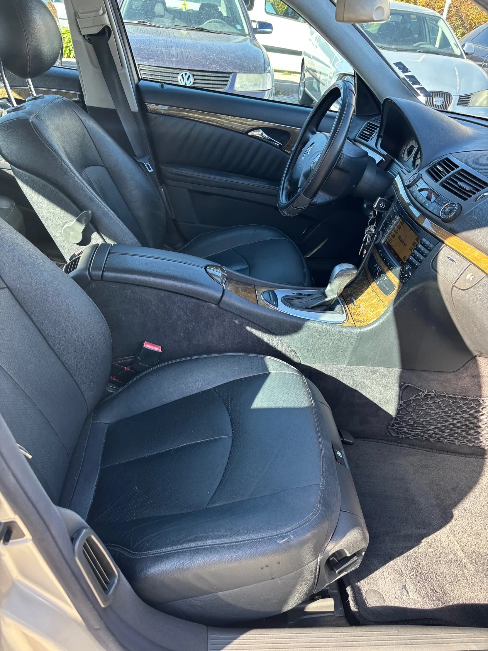 Mercedes-Benz E 320 Avantgarde, снимка 12 - Автомобили и джипове - 56733752