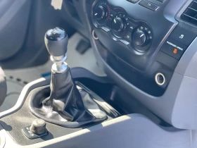 Ford Ranger 2.2TDCi 4x4, снимка 11