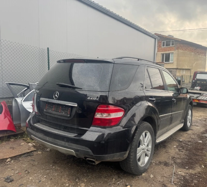 Mercedes-Benz ML 320 Cdi 224к.с На части 4бр, снимка 2 - Автомобили и джипове - 52389253