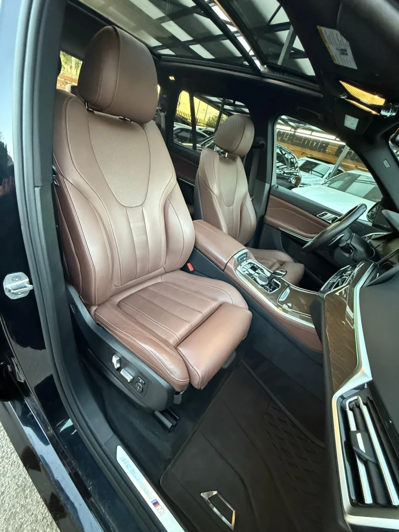 BMW X5 40i xDrive M-Pack, снимка 7 - Автомобили и джипове - 51726185