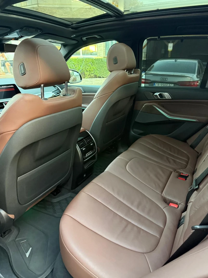 BMW X5 40i xDrive M-Pack, снимка 10 - Автомобили и джипове - 51726185