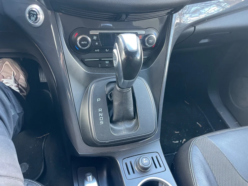 Ford Kuga 2.0 Tdci 163 Cv 4WD Powershift Titanium, снимка 14 - Автомобили и джипове - 52554595