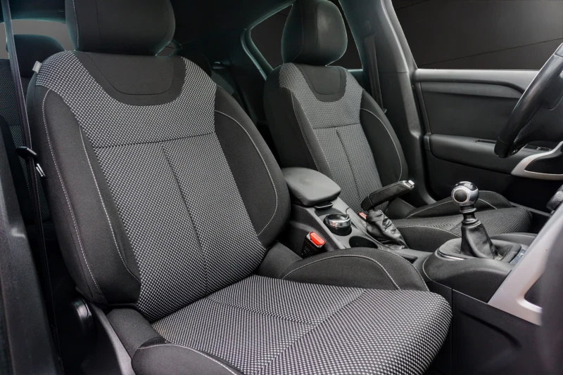 Citroen DS4 1.6 E-HDI AIRDREAM CHIC, снимка 10 - Автомобили и джипове - 52937945