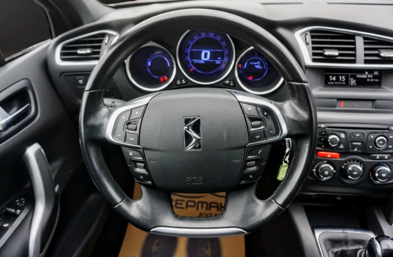 Citroen DS4 1.6 E-HDI AIRDREAM CHIC, снимка 11 - Автомобили и джипове - 52937945
