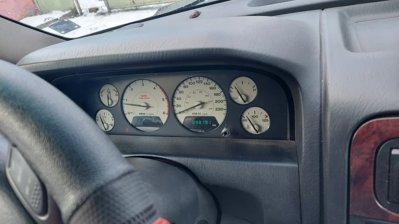 Jeep Grand cherokee, снимка 4 - Автомобили и джипове - 53527194