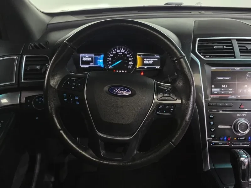 Ford Explorer 2.3 AWD, снимка 12 - Автомобили и джипове - 54351916