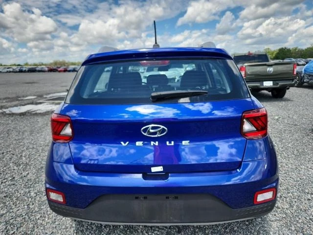 Hyundai Venue, снимка 6 - Автомобили и джипове - 54612148
