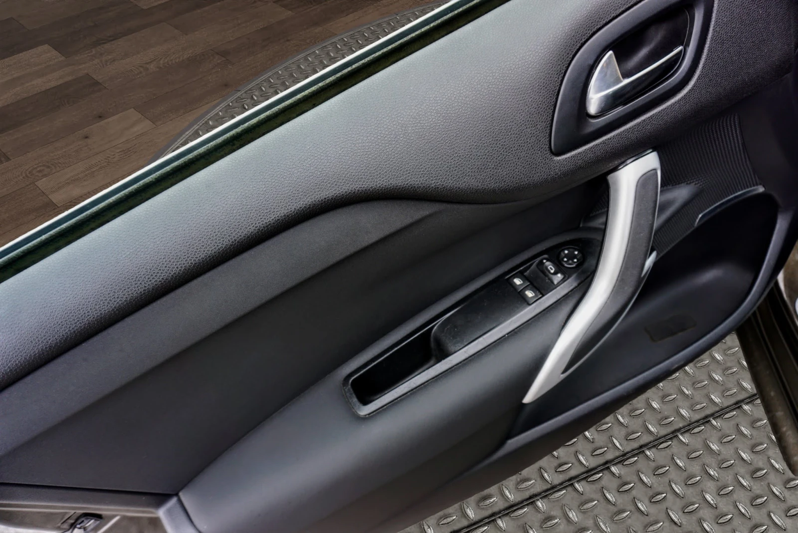 Citroen DS4 1.6 E-HDI AIRDREAM CHIC - изображение 5