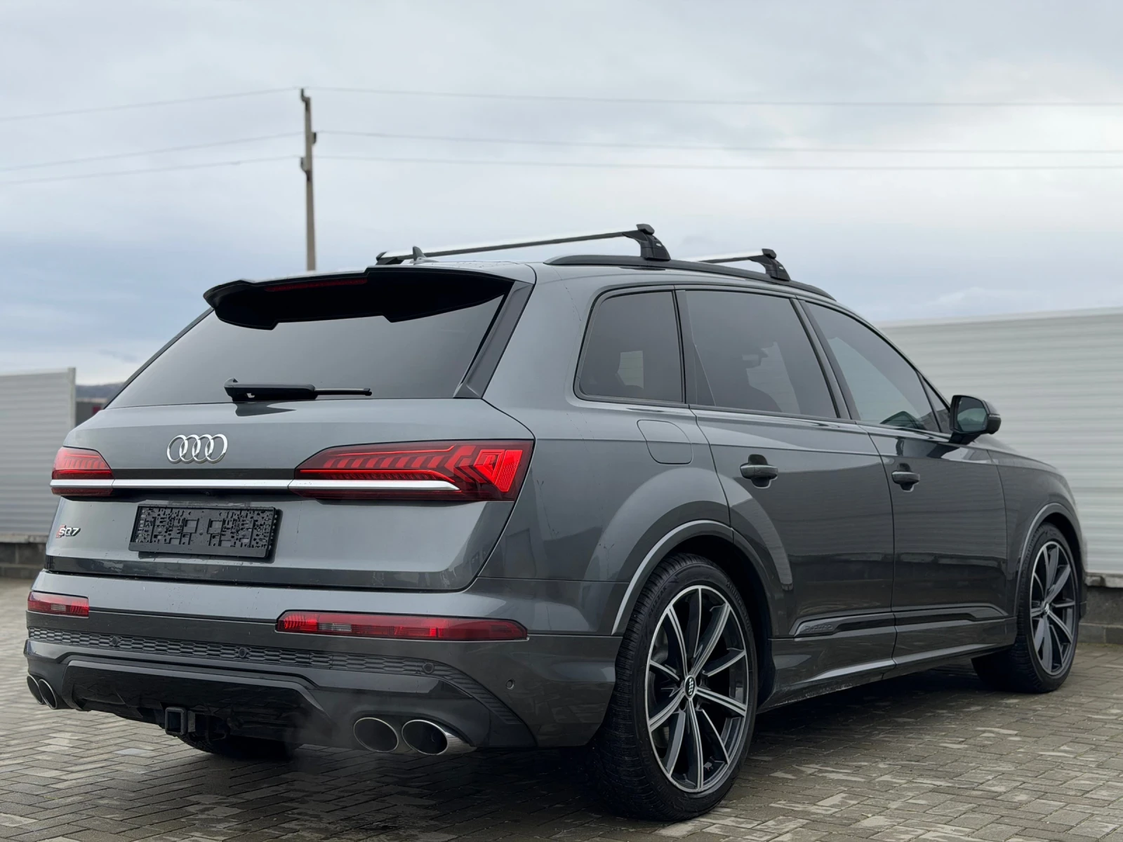 Audi SQ7 4.0TFSI* 7 МЕСТА * FULL * ТОП СЪСТОЯНИЕ * ЛИЗИНГ*  - изображение 5