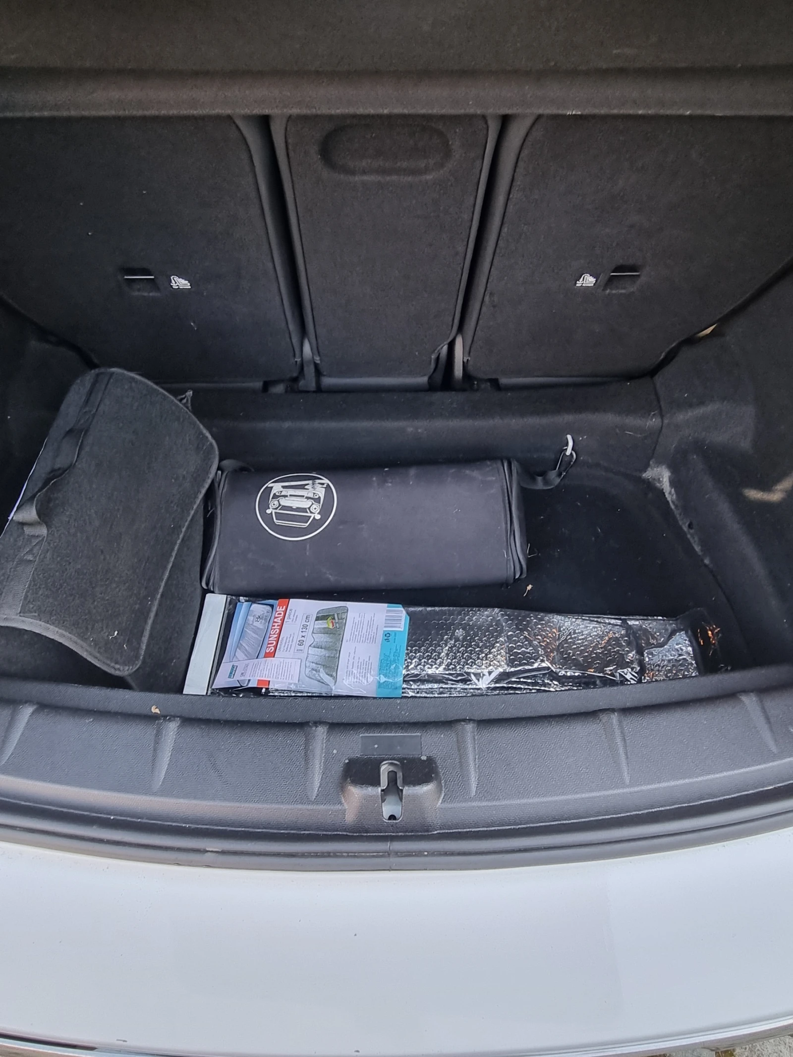 Mini Countryman ONE, снимка 11 - Автомобили и джипове - 53643943