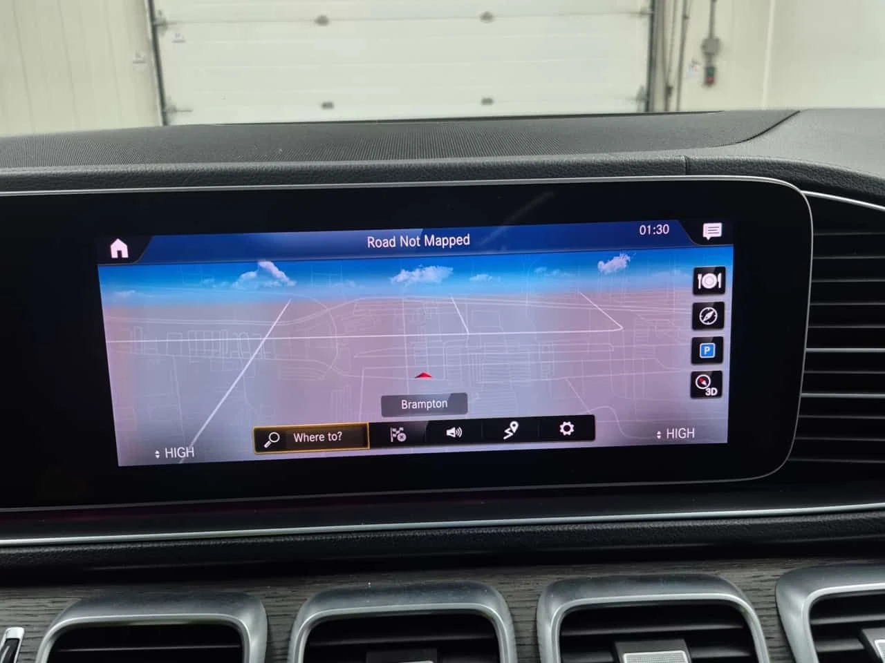 Mercedes-Benz GLE * 350 * CARFAX * ДИСТРОНИК * ПАНОРАМА * , снимка 13 - Автомобили и джипове - 53872419