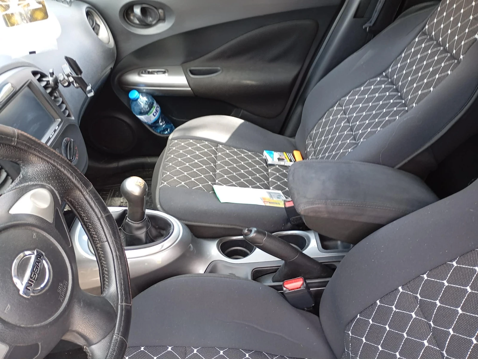 Nissan Juke 1.6 газ-бензин, снимка 9 - Автомобили и джипове - 54259374