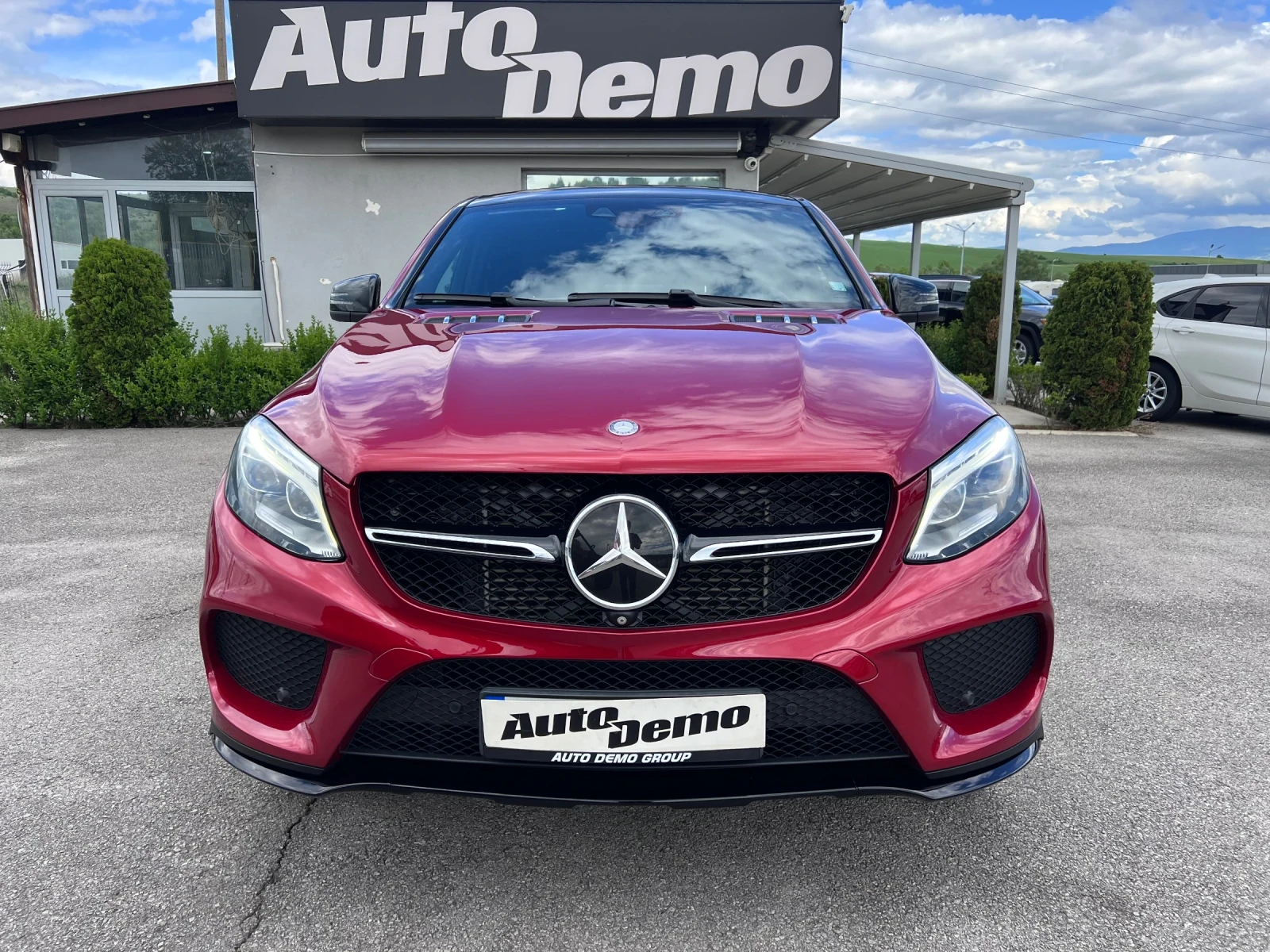 Mercedes-Benz GLE 350 d* AMG* 4-Matic* , снимка 2 - Автомобили и джипове - 54565769