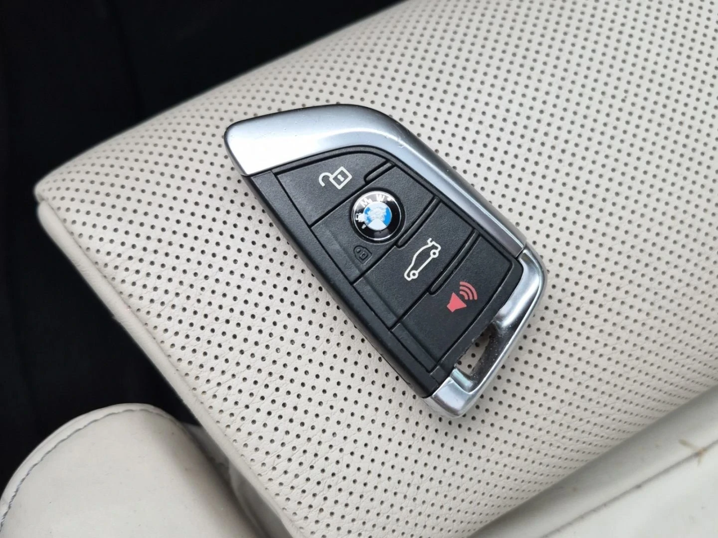 BMW X5 M-pkg| HUD| 360| Soft-Close| �����| Digital | Mobile.bg � ����������� 10