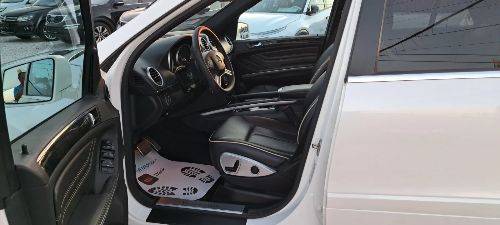 Mercedes-Benz ML 350 CDI 4x4 Grand Edition  Full екстир, снимка 9 - Автомобили и джипове - 55483810
