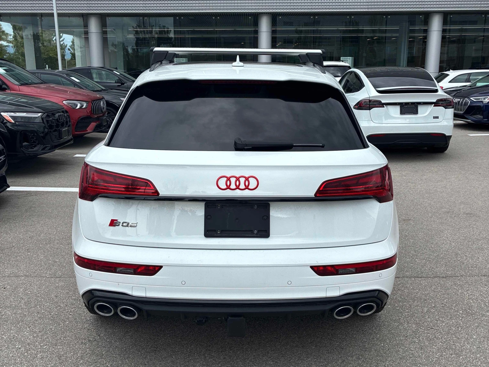 Audi SQ5 TECHNIK * ГЛАВНО ПРЕДСТАВИТЕЛСТВО НА AUDI* , снимка 4 - Автомобили и джипове - 55948421