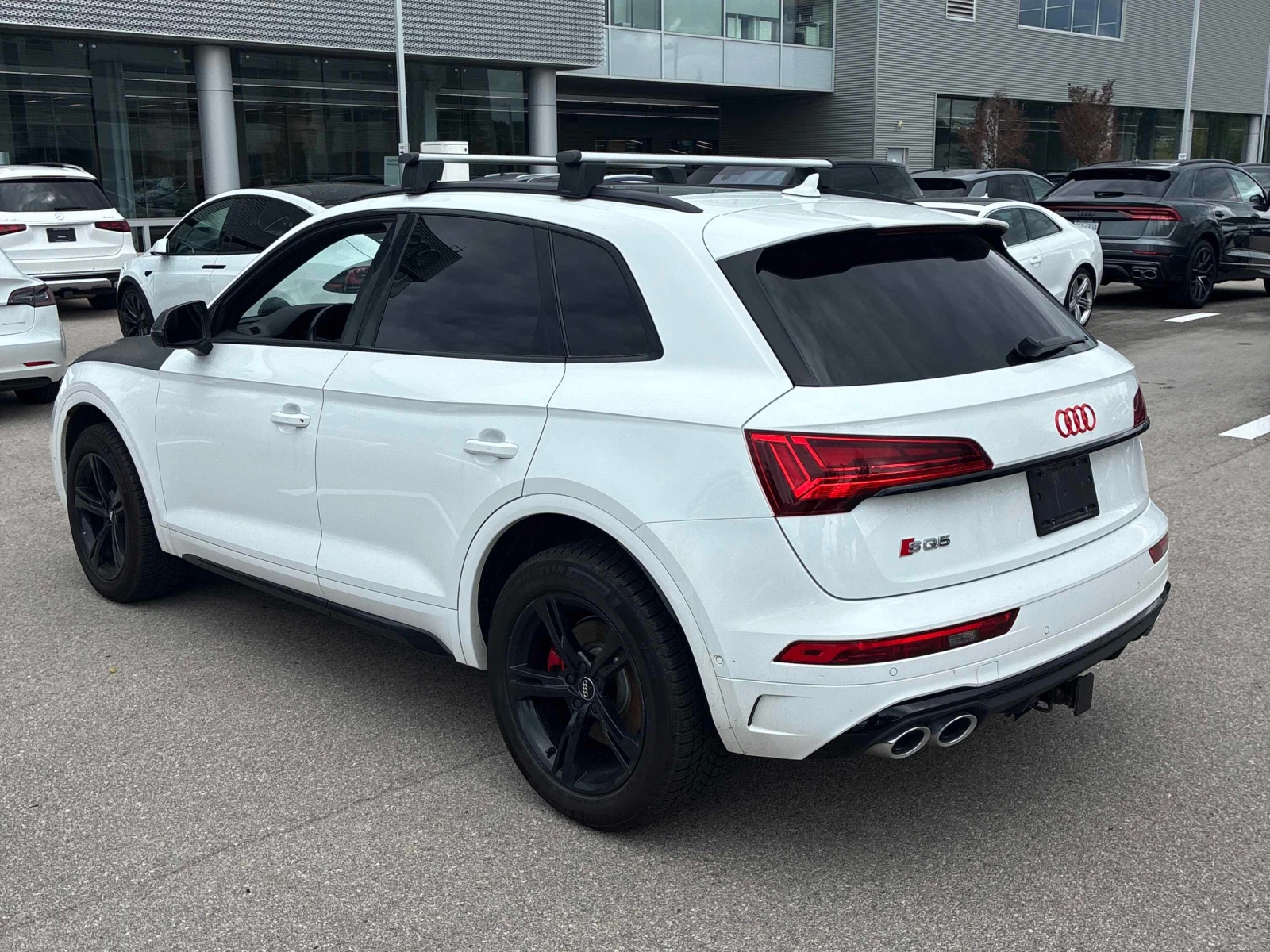 Audi SQ5 TECHNIK * ГЛАВНО ПРЕДСТАВИТЕЛСТВО НА AUDI* , снимка 3 - Автомобили и джипове - 55948421