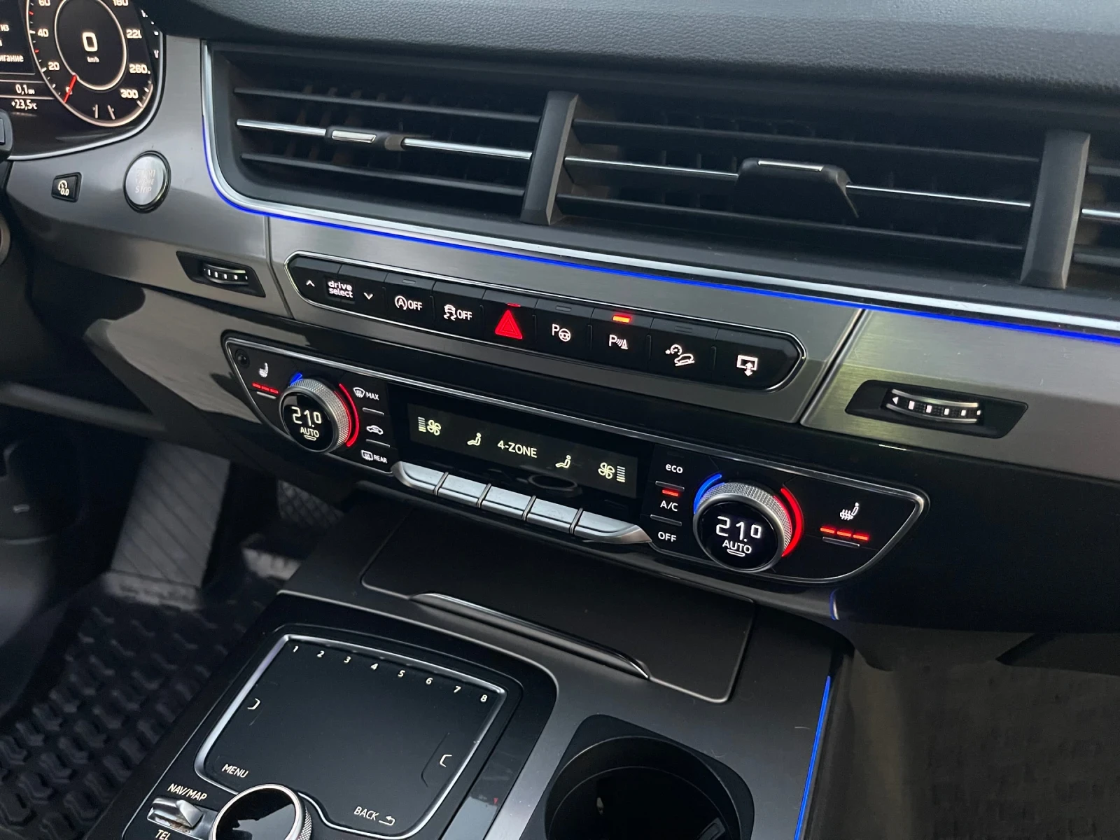 Audi Q7 3.0 TDI S-line, снимка 14 - Автомобили и джипове - 55994927