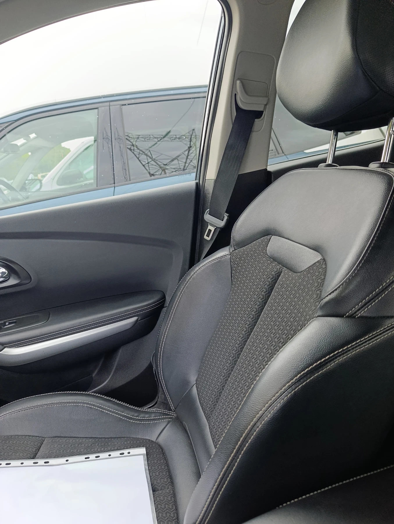 Renault Kadjar, снимка 14 - Автомобили и джипове - 56239061