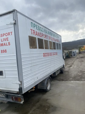 Toyota DYNA ЖИВОТНОВОЗ, снимка 2
