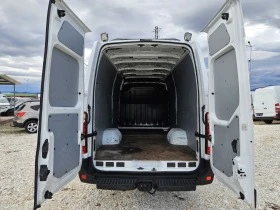 Renault Master До 3.5 тона, снимка 13