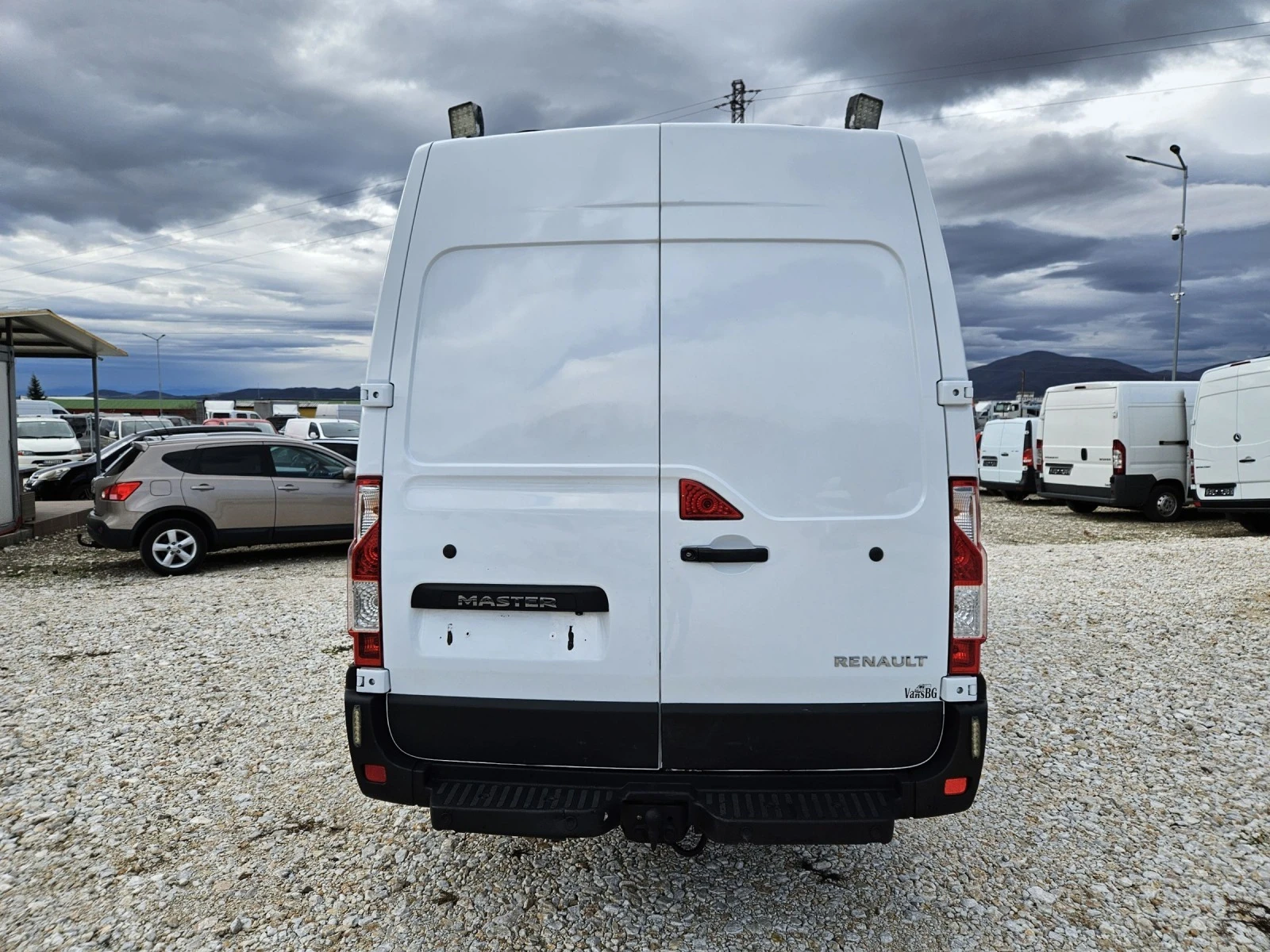 Renault Master До 3.5 тона - изображение 4