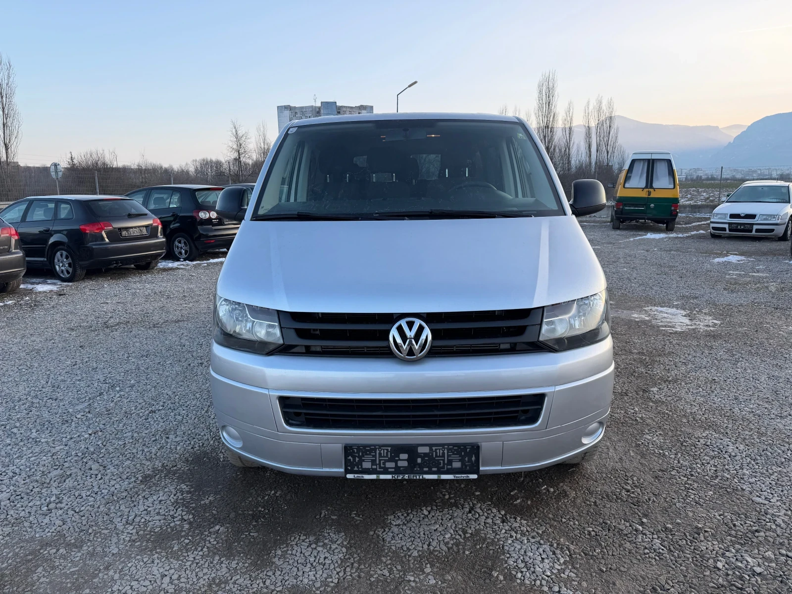 VW Caravelle 2.0TDI-140PS-9МЕСТЕН-4Х4 - изображение 2